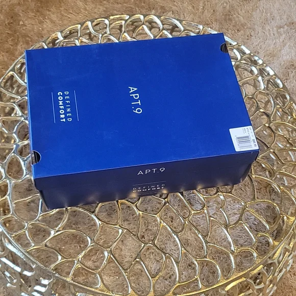 APT.9 Brand New Still In Original Box - Picture 6 of 6